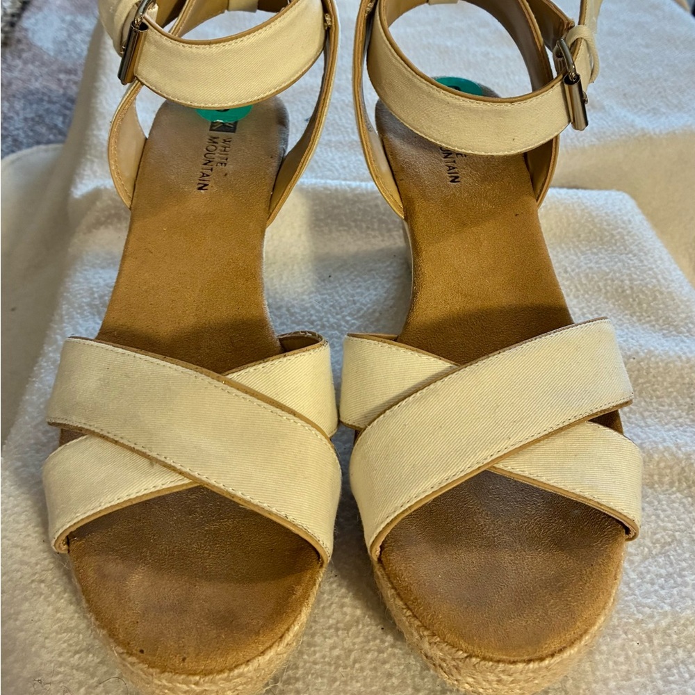 White Mountain “Banjo” 8M Cream Natural Espadrille Wedge Sandals w/Ankle Strap - Picture 1 of 9